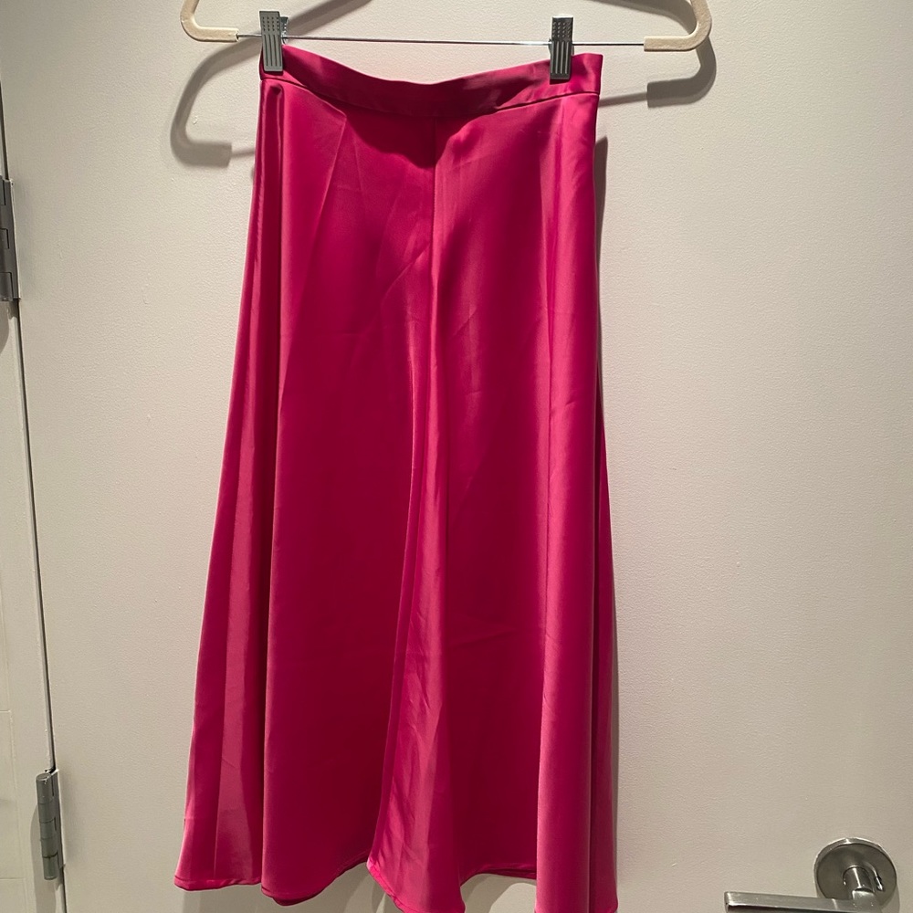 Banana republic pink silk skirt